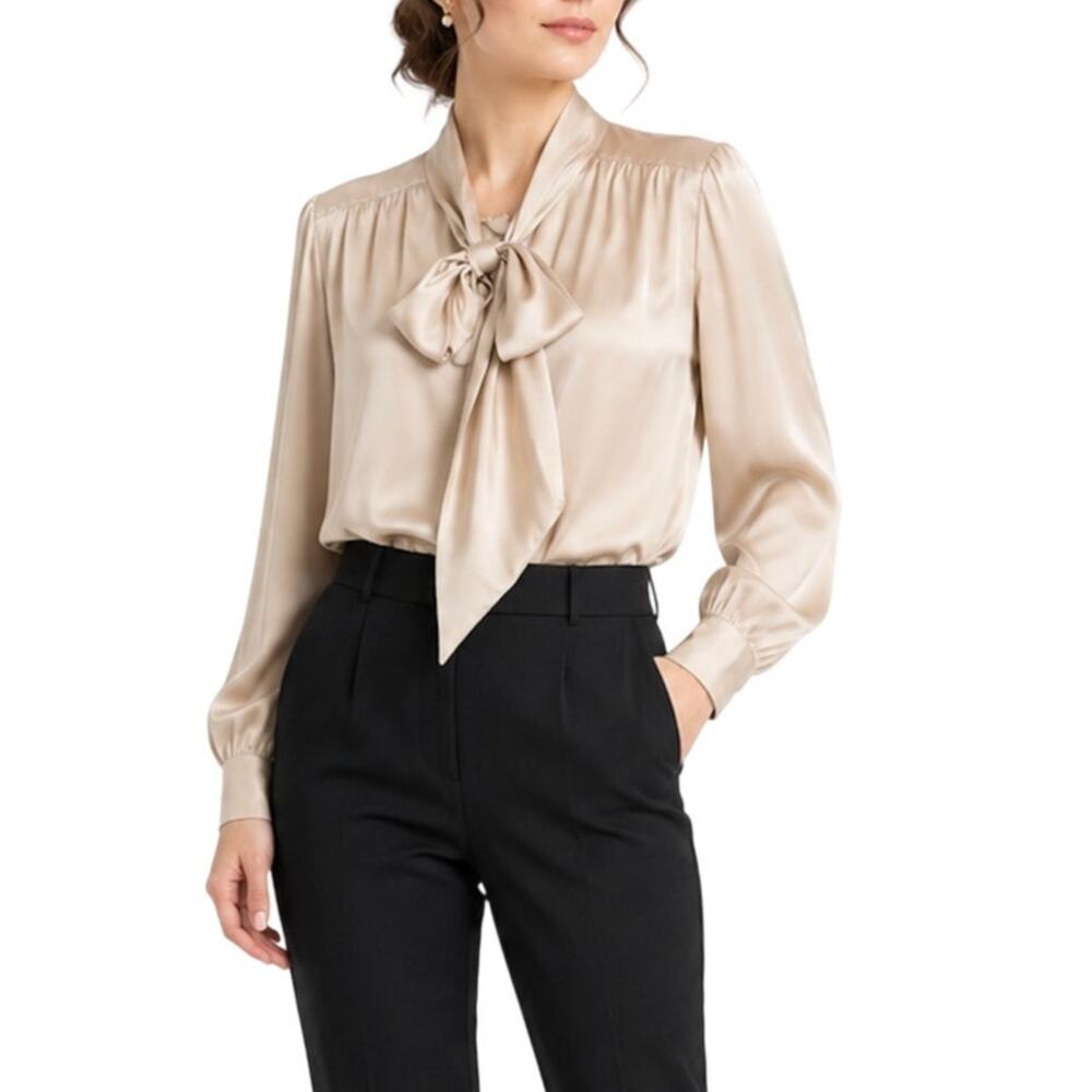 1970s Vintage Cream Satin Long Sleeve Pussybow Blouse Neck Tie Medium